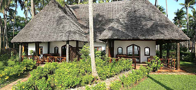 Luxury Zanzibar Holiday Packages Bluebay Beach Resort And Spa Sultan Suite