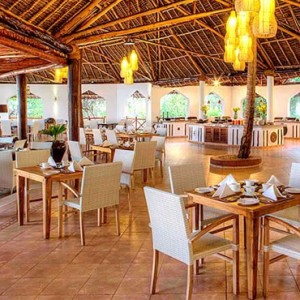 Luxury Zanzibar Holiday Packages Bluebay Beach Resort And Spa Dining 2