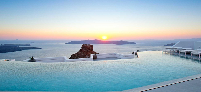 Romantic Places In The World To Propose Santorini