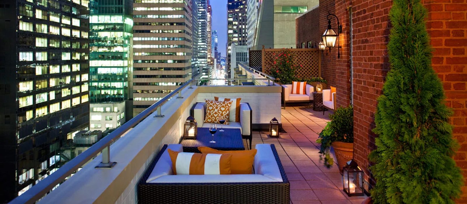 Luxury New York Holiday Packages Omni Berkshire Place Header