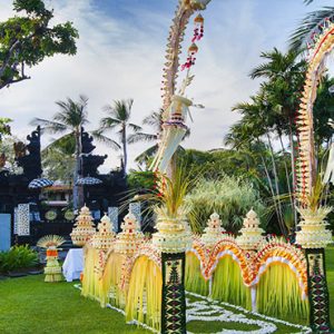 Bali holiday Packages The Laguna Bali Wedding Setup3