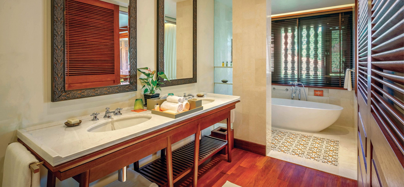 Luxury Cambodia Holiday Packages Belmond La Residence Dangkor Poolside Junior Suite 2