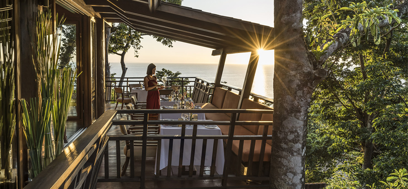 Luxury Philippine Holiday Packages Shangri Las Boracay Bar Resort And Spa Rima Treetop Dining