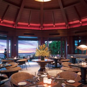 Luxury Philippine Holiday Packages Shangri Las Boracay Bar Resort And Spa Sirena