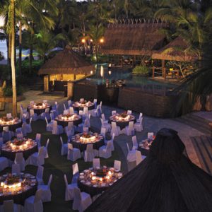 Luxury Philippine Holiday Packages Shangri Las Boracay Bar Resort And Spa Dining 3