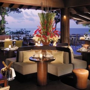 Luxury Philippine Holiday Packages Shangri Las Boracay Bar Resort And Spa Dining 7