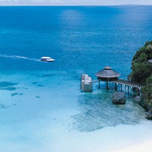 Luxury Philippine Holiday Packages Shangri Las Boracay Bar Resort And Spa Jetty 3