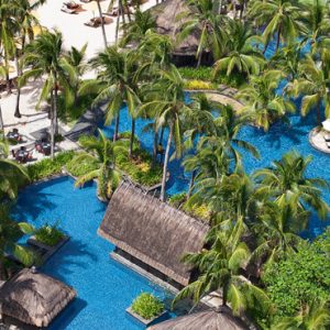 Luxury Philippine Holiday Packages Shangri Las Boracay Bar Resort And Spa Pool