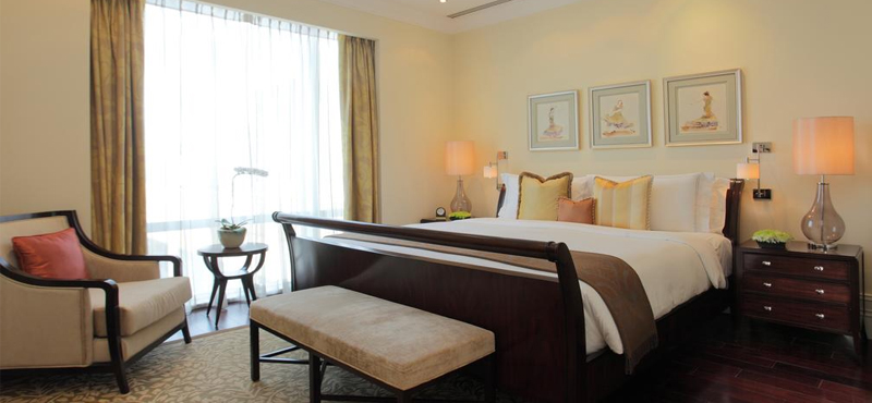 Luxury Philippines Holiday Packages Raffles Makati Philippines Executive Suite