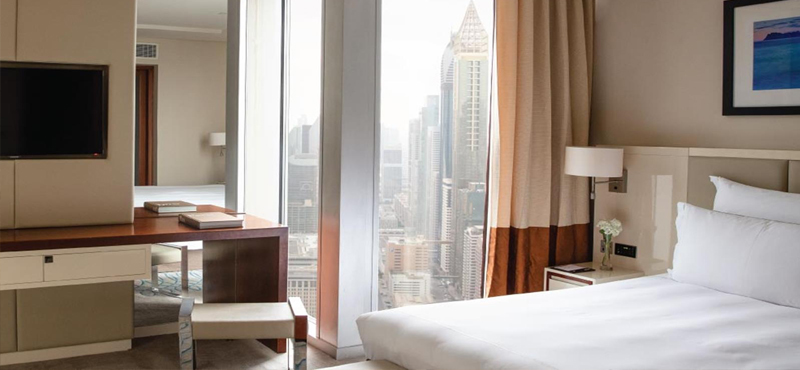 luxury Dubai holiday Packages Jumeirah Emirates Towers Club Junior Suite