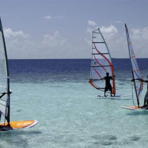 Dubai holiday Packages Jumeirah Emirates Towers Watersports