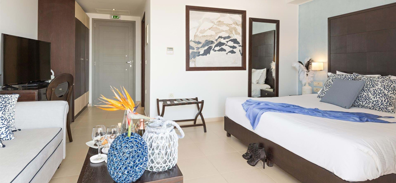 Luxury Greece Holiday Packages Royal Blue Resort Crete Luxury Room Sea Front With Private Pool 2