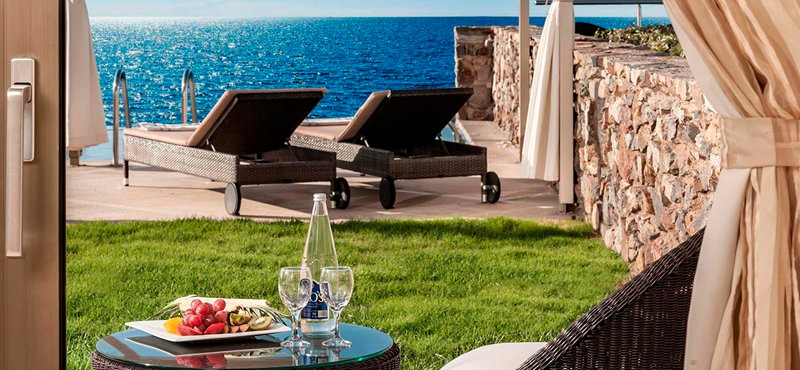 Luxury Greece Holiday Packages Royal Blue Resort Crete Luxury Suite Sea Front With Private Pool 2