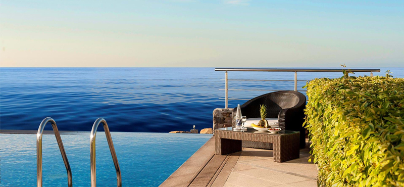 Luxury Greece Holiday Packages Royal Blue Resort Crete Luxury Suite Sea Front With Private Pool 3