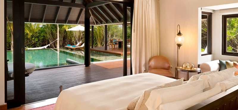 Luxury Maldives Holiday Packages Anantara Kihavah Maldives Deluxe Spa Pool Villa 5