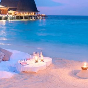 Luxury Maldives Holiday Packages Anantara Kihavah Maldives Dining By Design