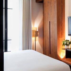 Luxury Paris Holiday Packages Le Metropolitan A Tribute Portfolio Hotel Paris Deluxe Room 3