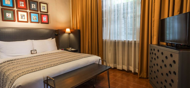 Luxury Philippines Holiday Packages The Henry Hotel Manila Suite 2