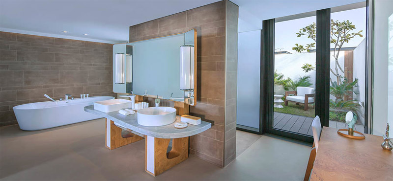 Nikki Beach Resort And Spa Luxury Dubai holiday Packages Nikki Beach Villa Bathroom