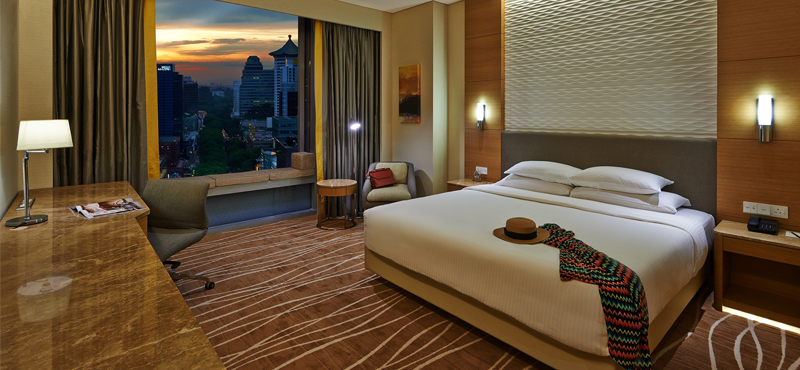 Luxury Singapore holiday Packages Hotel Jen Orchardgateway Singapore By Shangri La Club Deluxe Room