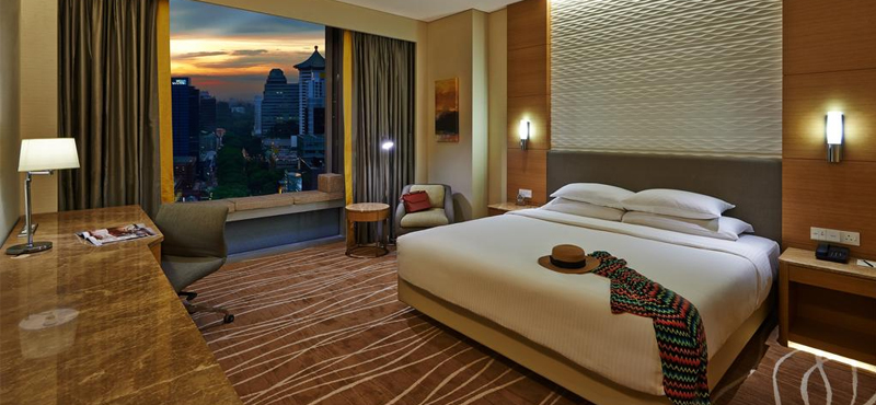 Luxury Singapore holiday Packages Hotel Jen Orchardgateway Singapore By Shangri La Deluxe Room 2