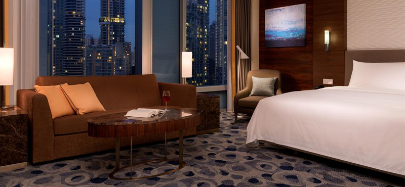 Luxury Singapore holiday Packages Hotel Jen Orchardgateway Singapore By Shangri La Panorama Club Room 2