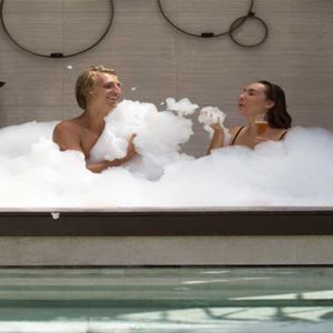 luxury Bali holiday Packages Berry Amour Romantic Villas Bubble Bath