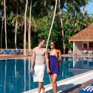 Luxury Maldives Holiday Packages Vilamendhoo Island Resort And Spa Boshi Bar