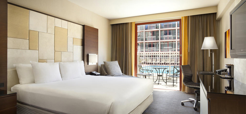 Luxury San Francisco Holiday Packages Hilton San Francisco Union Square Pool View With Terrace 1 King Bed