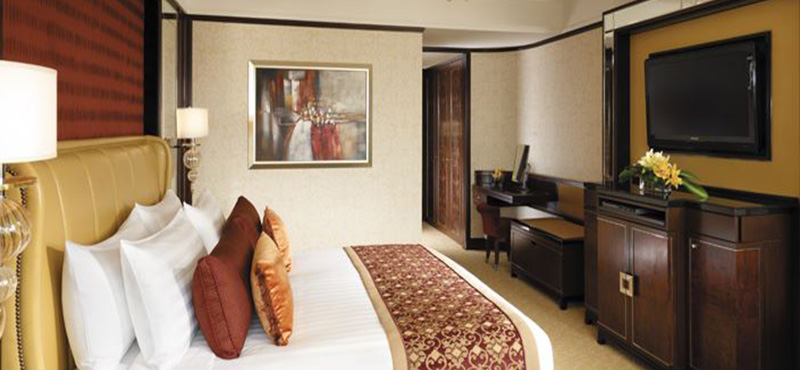 luxury Malaysia holiday Packages Shangri La Kuala Lumpur Horizon Club Executive Room