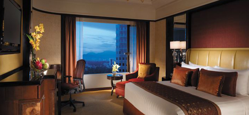 luxury Malaysia holiday Packages Shangri La Kuala Lumpur Horizon Club Premier Room