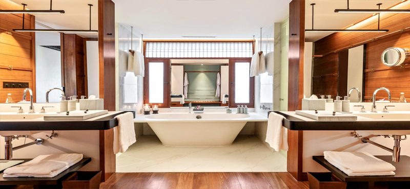 Luxury Malaysia Holiday Packages The Datai Langkawi Canopy Deluxe Bathroom