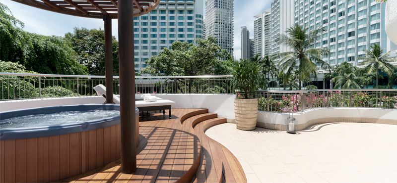 Shangri La Singapore Luxury Singapore Honeymoon Packages Garden Wing Premier Balcony Suite 4