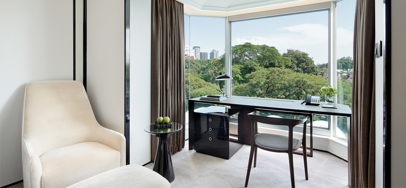 Shangri La Singapore Luxury Singapore Honeymoon Packages Tower Wing Deluxe Room 4