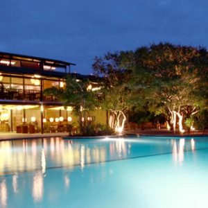 luxury Sri Lanka holiday Packages Cinnamon Wild Yala Pool 3