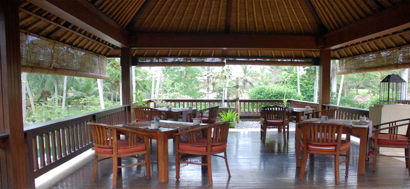 The Ubud Village Resort & Spa Bali luxury holiday Packages Village The Paddy Coffee Shop