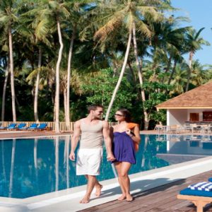 Vilamendhoo Island Resort And Spa Luxury Maldives holiday Packages Boashi Bar