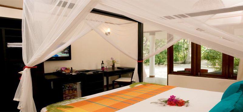 Vilamendhoo Island Resort And Spa Luxury Maldives holiday Packages Graden Rooms