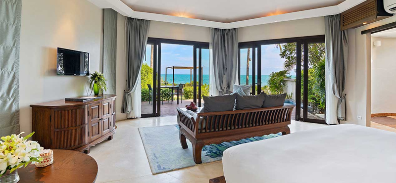 luxury Thailand holiday Packages Outrigger Koh Samui Beach Resort Beachfront Plunge Pool Suite