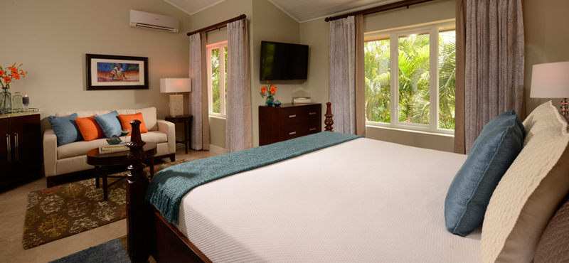 2 Emerald Honeymoon Hideaway Grande Luxe Sandals Regency La Toc Luxury St Lucia holiday packages