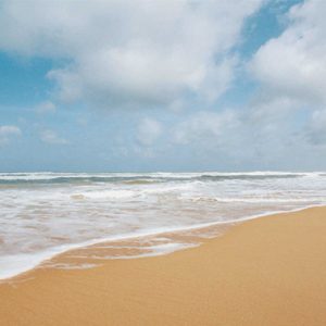 Centara Ceysands Resorts & Spa luxury Sri Lanka holiday Packages Beach