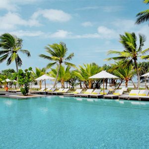 Centara Ceysands Resorts & Spa luxury Sri Lanka holiday Packages Pool