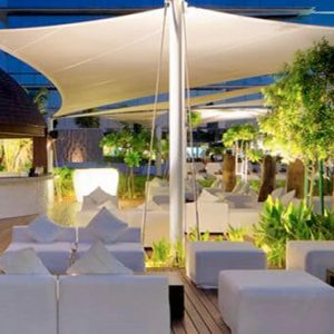 Luxury Dubai Holiday Packages Conrad Dubai Bliss 6 Restaurant Interior At Night