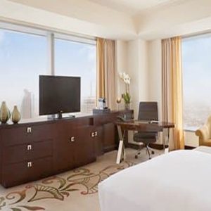 Luxury Dubai Holiday Packages Conrad Dubai King Deluxe Corner Room Panoramic View