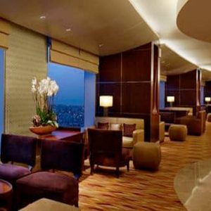 Luxury Dubai Holiday Packages Conrad Dubai King Deluxe Suite Lounge Access2