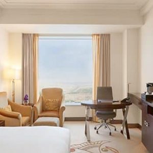 Luxury Dubai Holiday Packages Conrad Dubai King Executive Room Lounge Access
