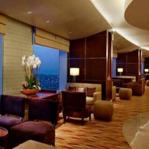 Luxury Dubai Holiday Packages Conrad Dubai King Executive Room Lounge Access3