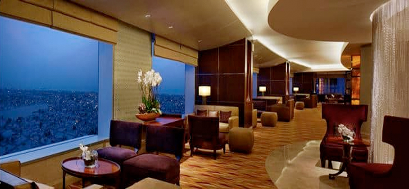 Luxury Dubai Holiday Packages Conrad Dubai King Executive Room Lounge Access3