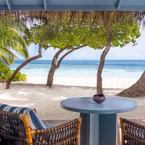 luxury Maldives holiday Packages Raffles Maldives Meradhoo Beach Residence