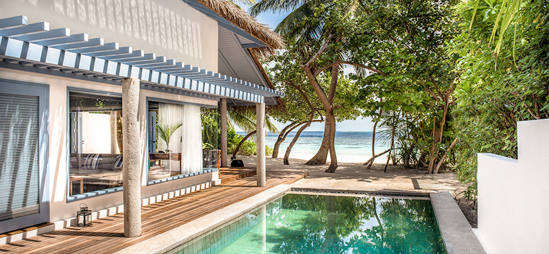 luxury Maldives holiday Packages Raffles Maldives Meradhoo Deluxe Beach Villa